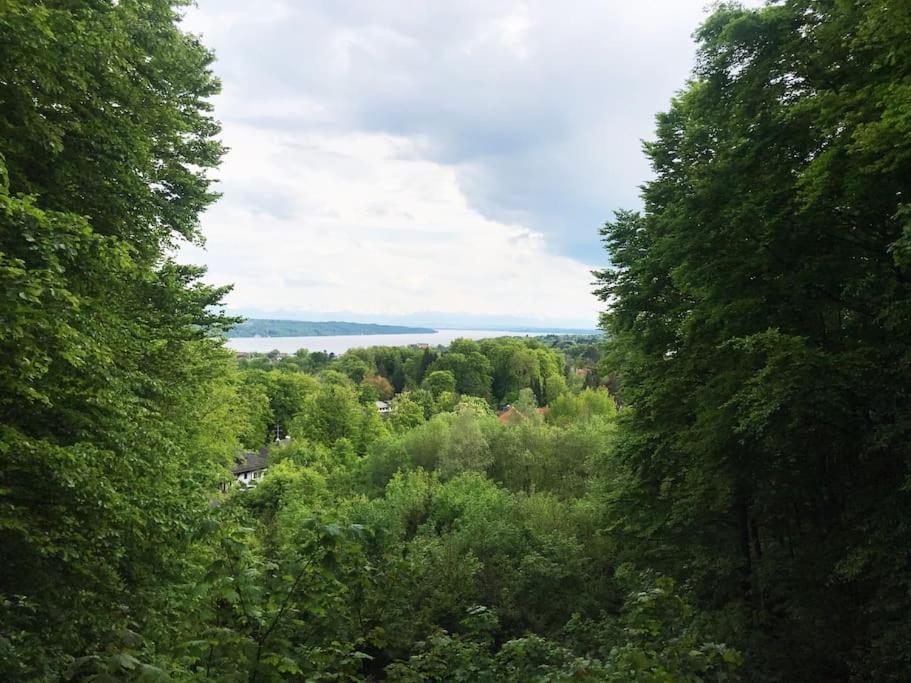 Grosse Wohnung Mit Dachterrasse In Starnberg Zewnętrze zdjęcie