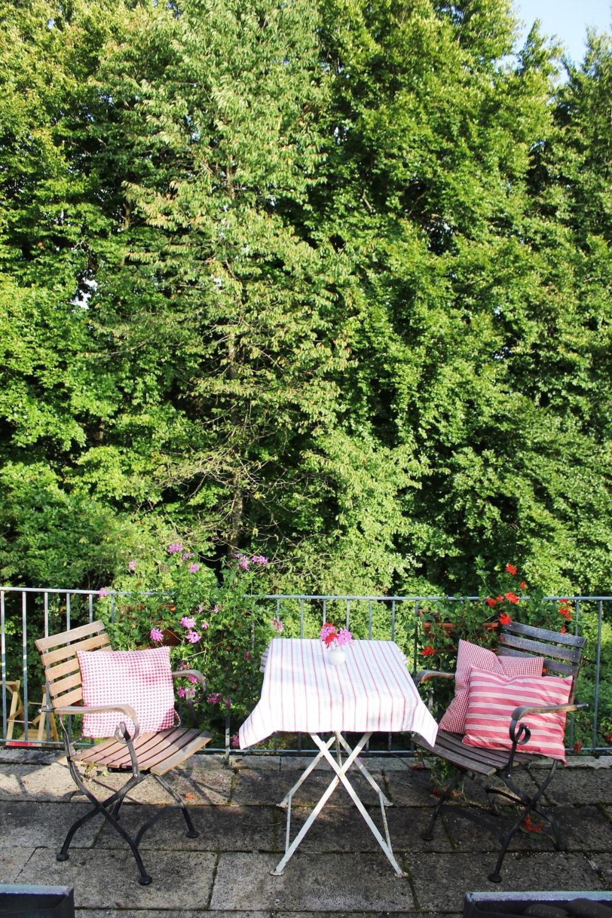 Grosse Wohnung Mit Dachterrasse In Starnberg Zewnętrze zdjęcie
