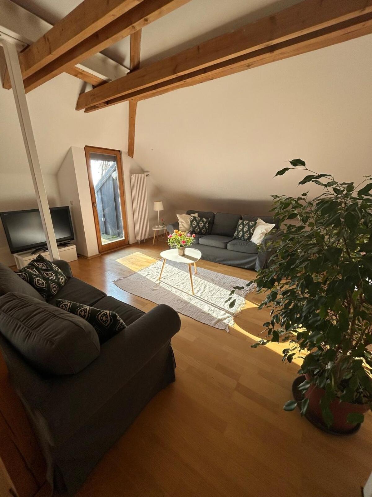 Grosse Wohnung Mit Dachterrasse In Starnberg Zewnętrze zdjęcie
